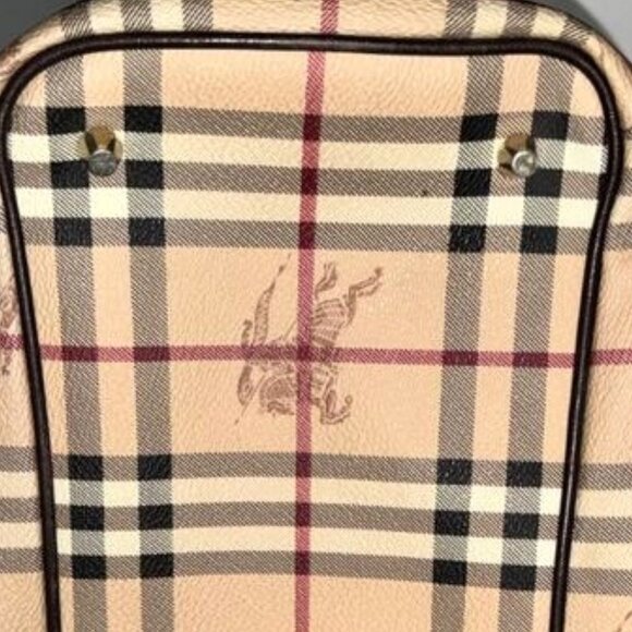 BURBERRY**NOVA CHECK**TOTE - Picture 8 of 16